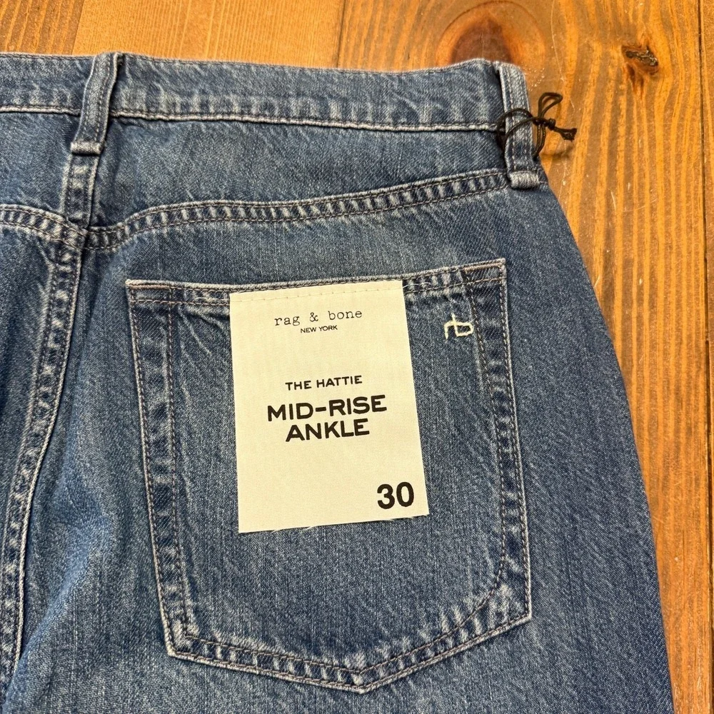 Rag & Bone Hattie‎ Mid Rise Straight Leg Ankle Length Jeans Size 30 Medium Wash